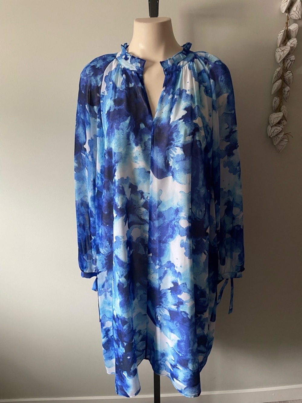 IMNYC Chiffon Floral Dress Blue Watercolor Tie Cuffs Size XL